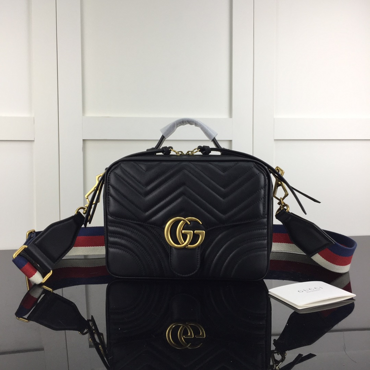 Gucci Satchel Bags